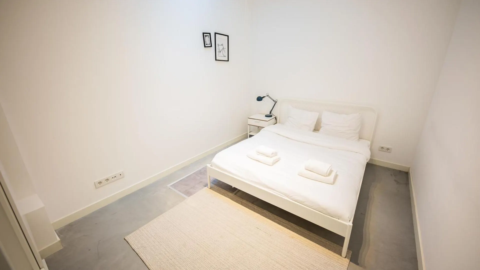 Lh - Lk Two-Bedroom Apartments Rotterdam 0*,  Nederland