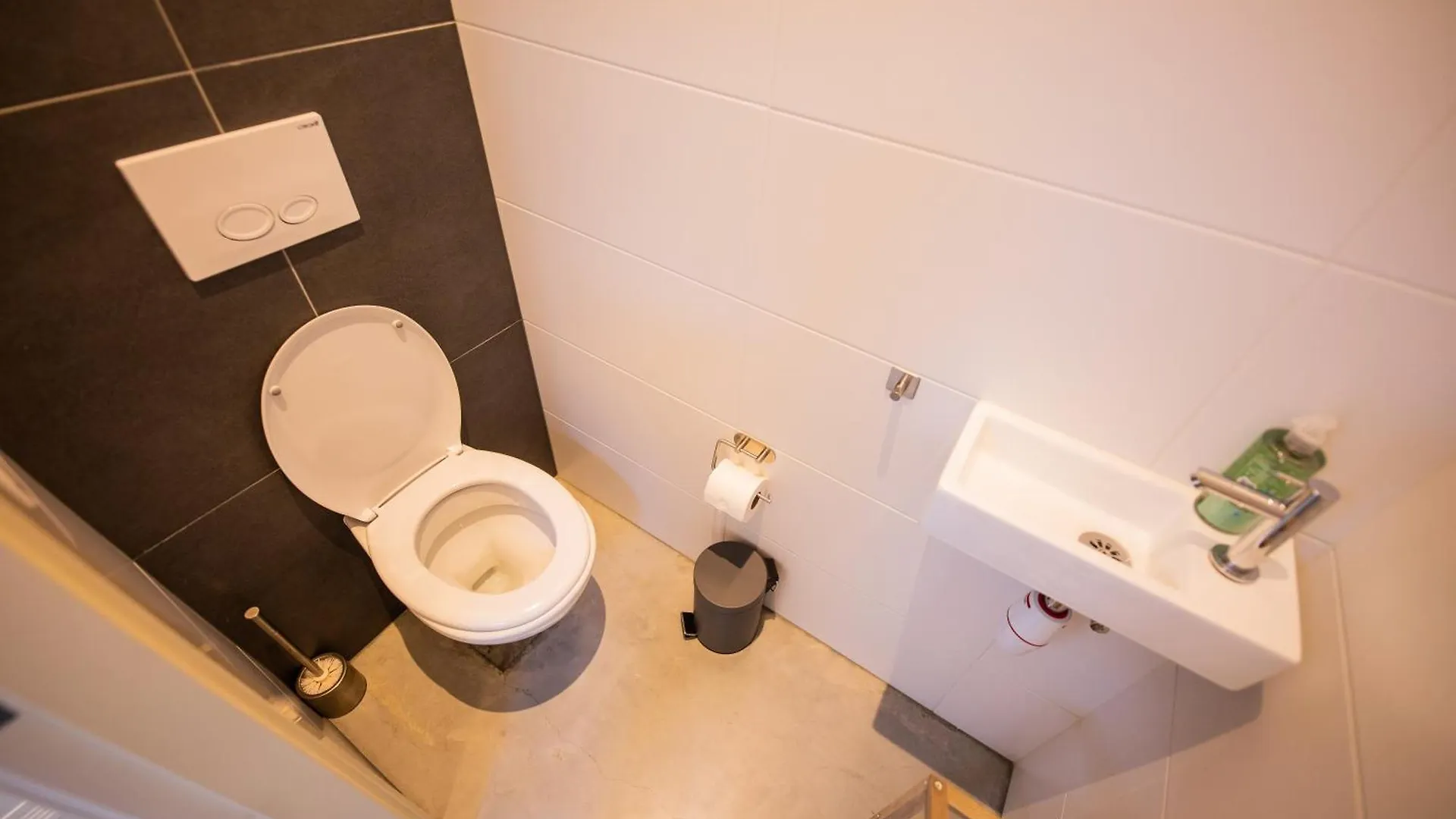 Lh - Lk Two-Bedroom Apartments Rotterdam Nederland